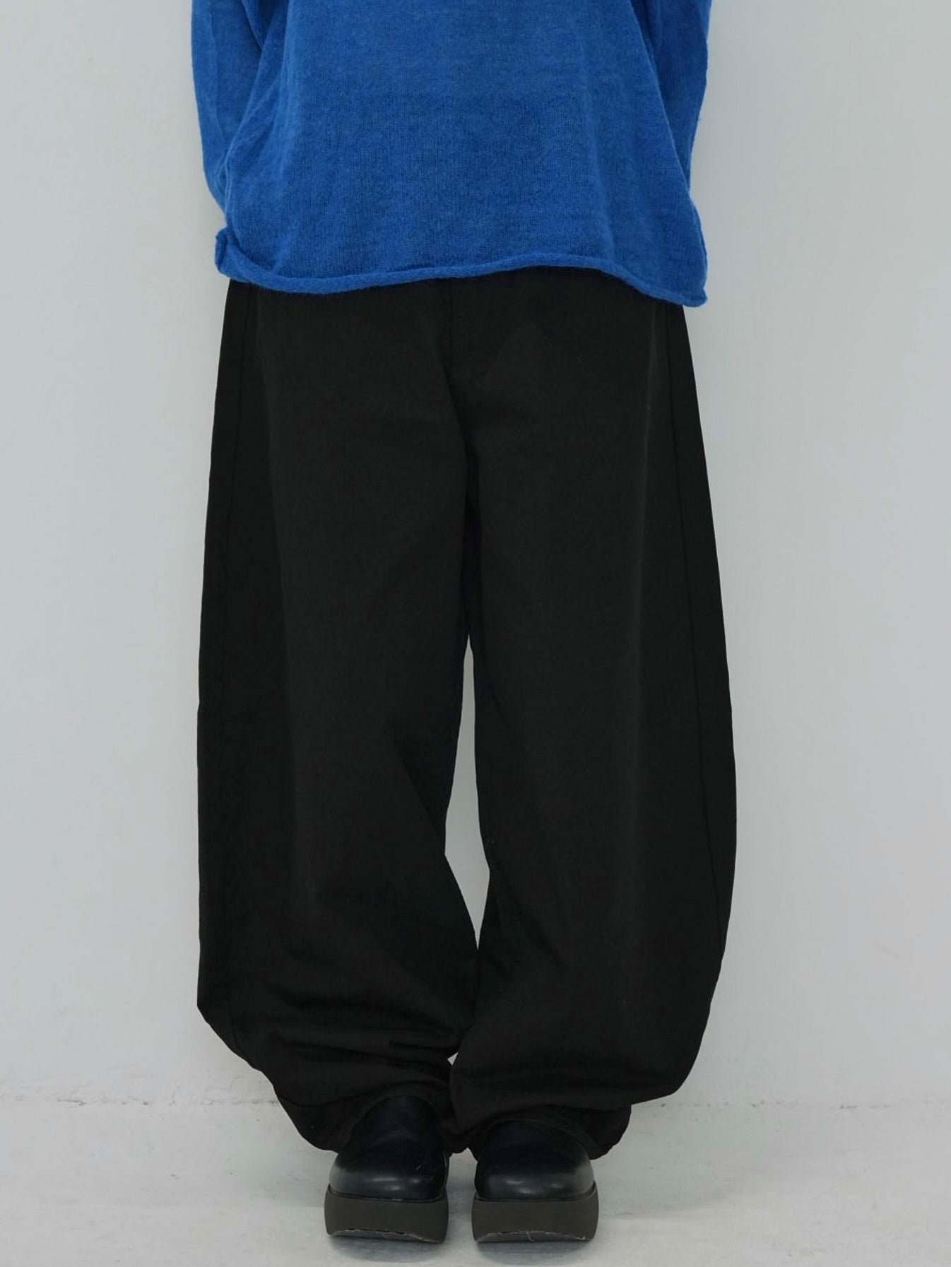 back belt detail wide pants