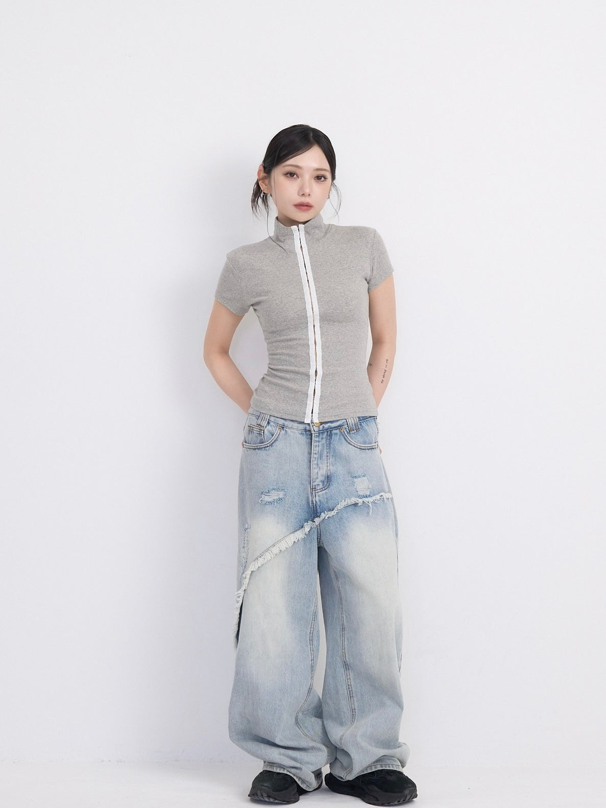 slim hook detail tops