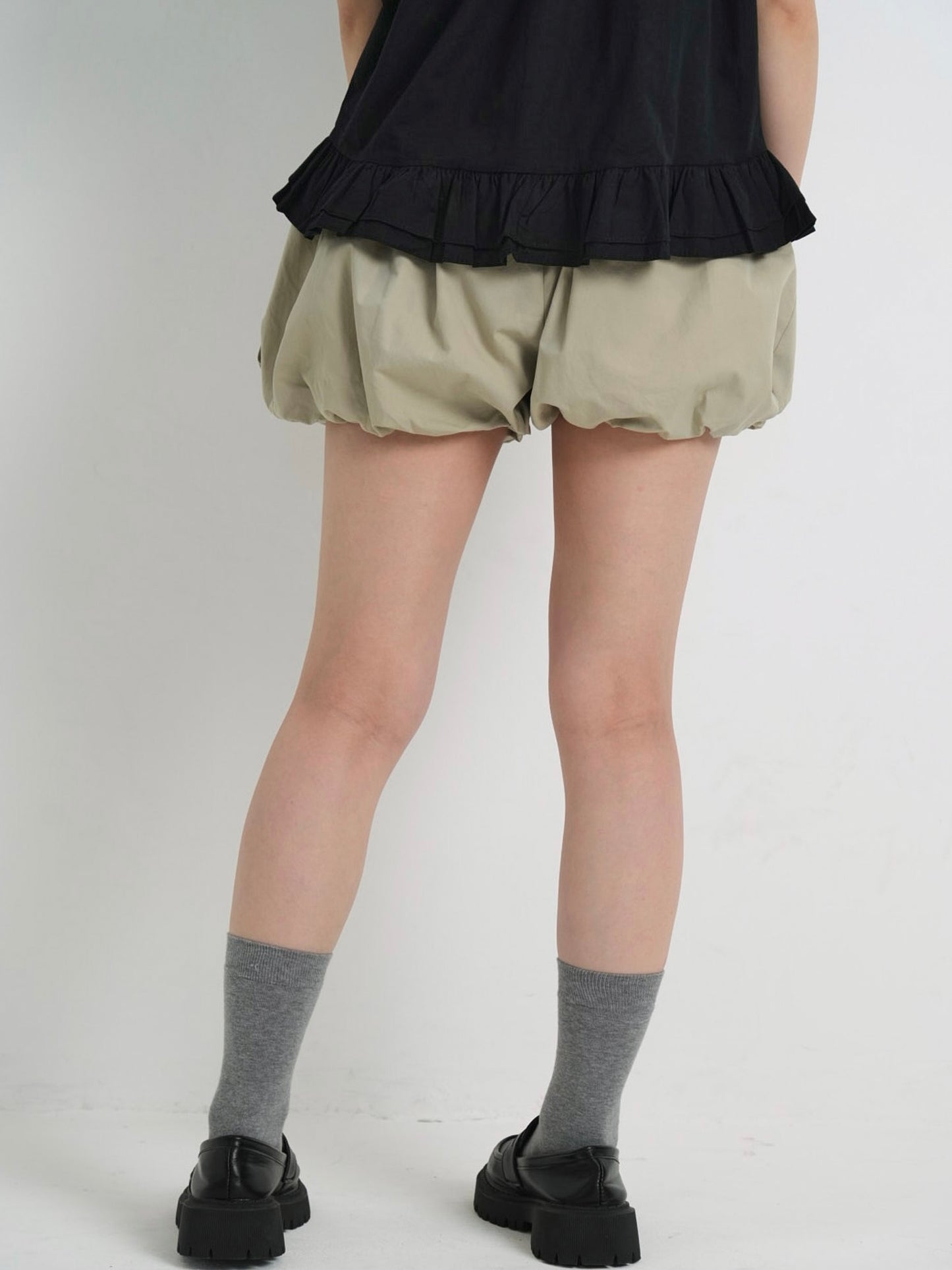 cargo balloon shorts