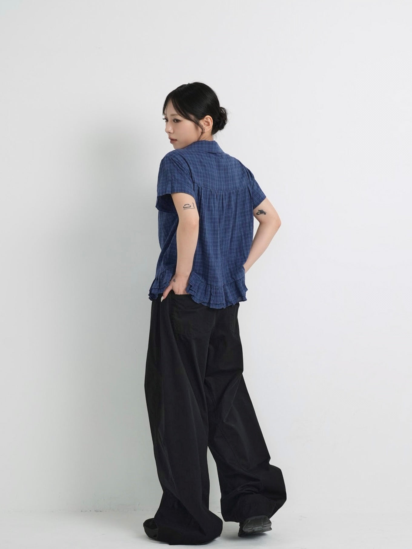 gather frill blouse