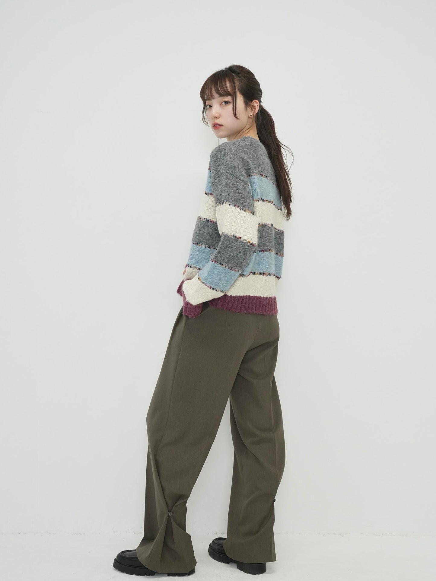 multi border knit