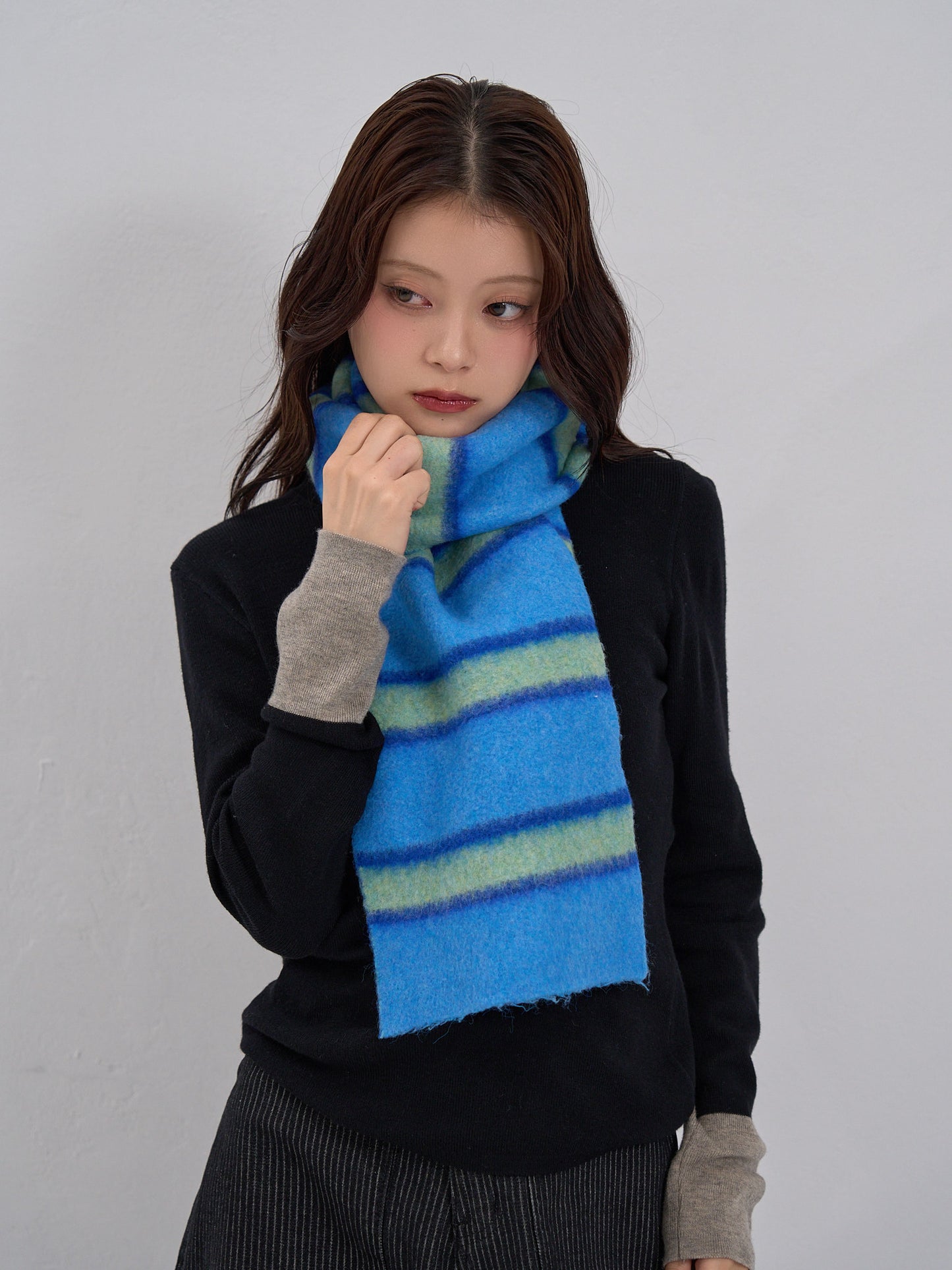 wool border muffler