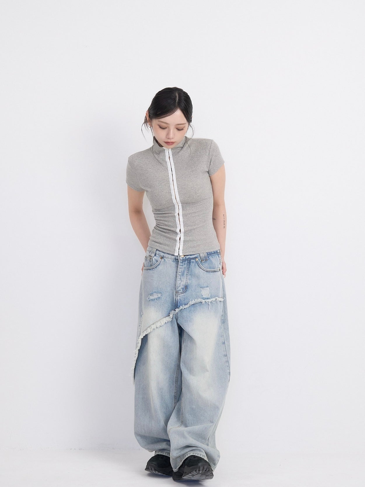 slim hook detail tops