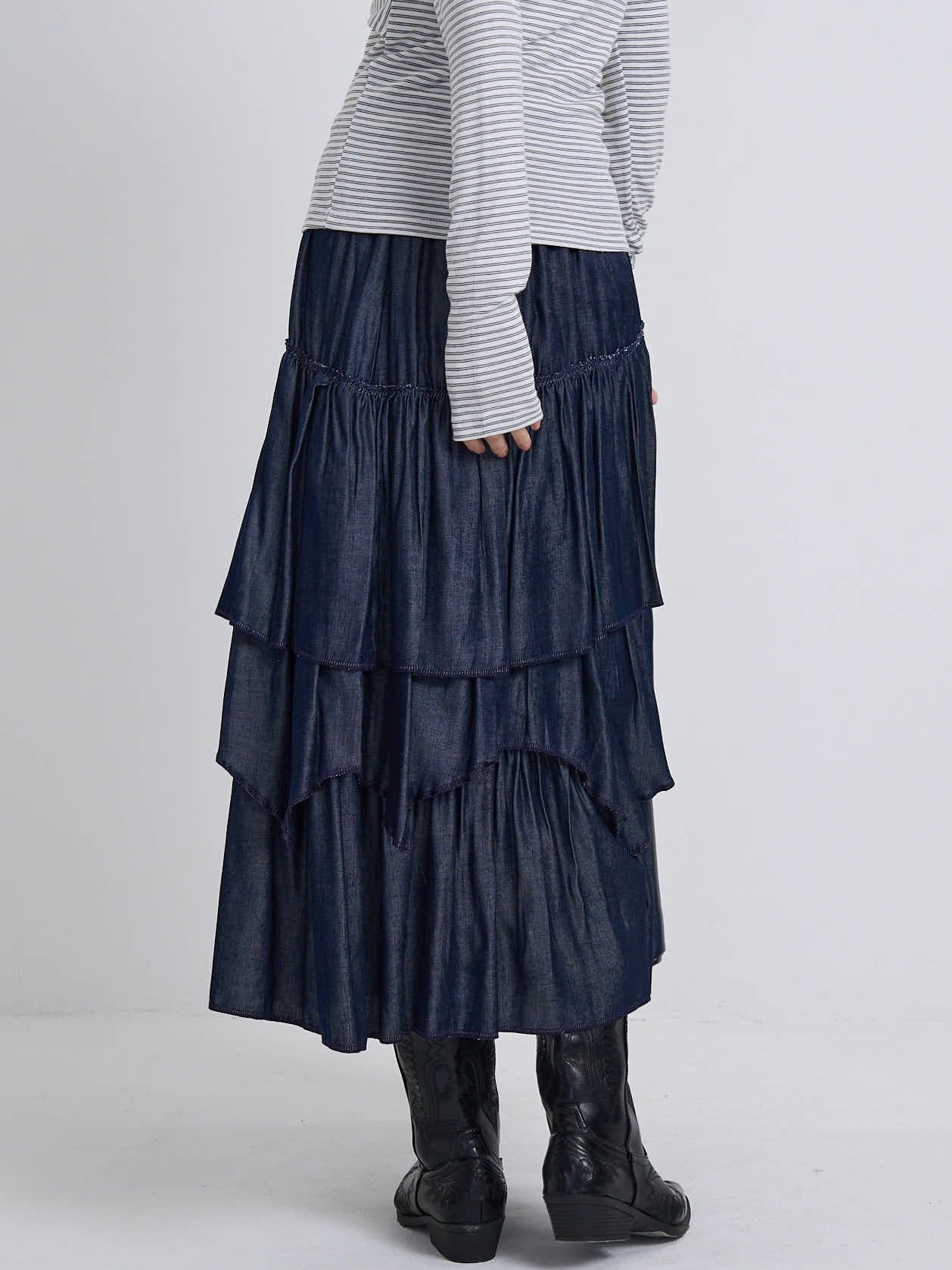 volume denim tiered skirt