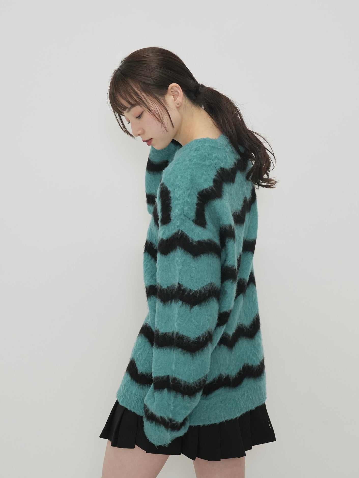 wave mohair knit