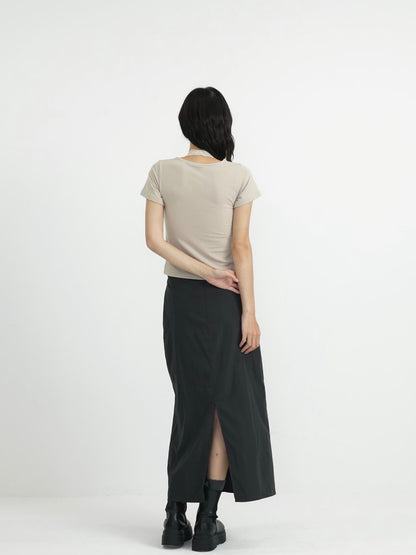 back slit long skirt
