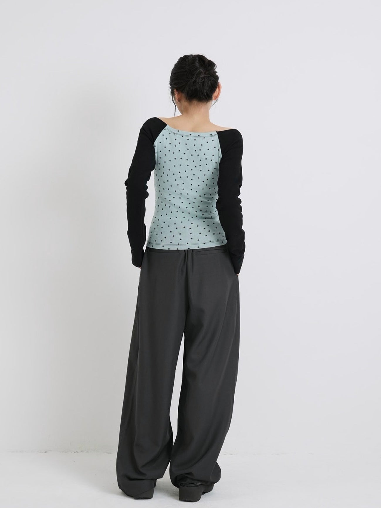star dot raglan tops