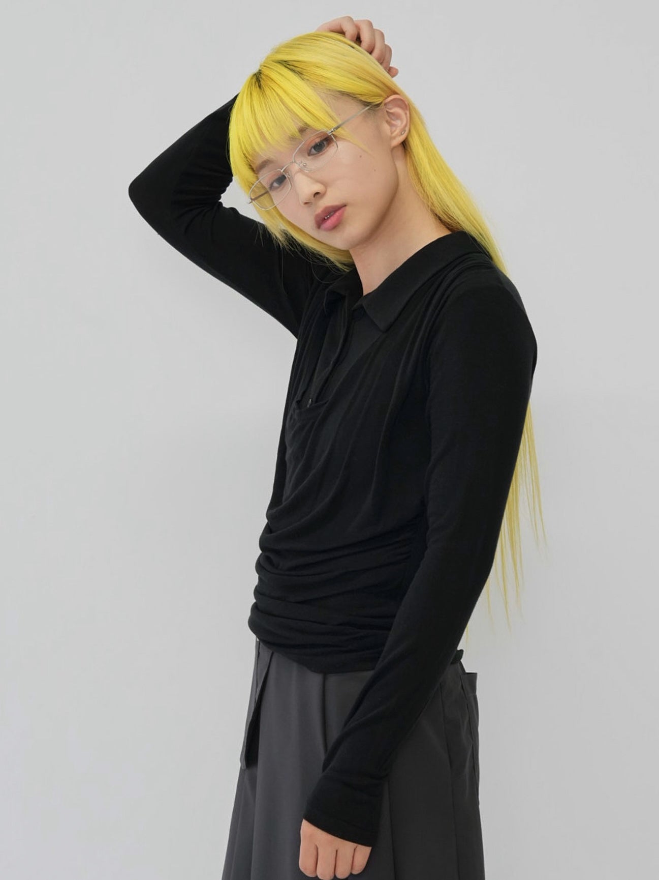 curve collar tops