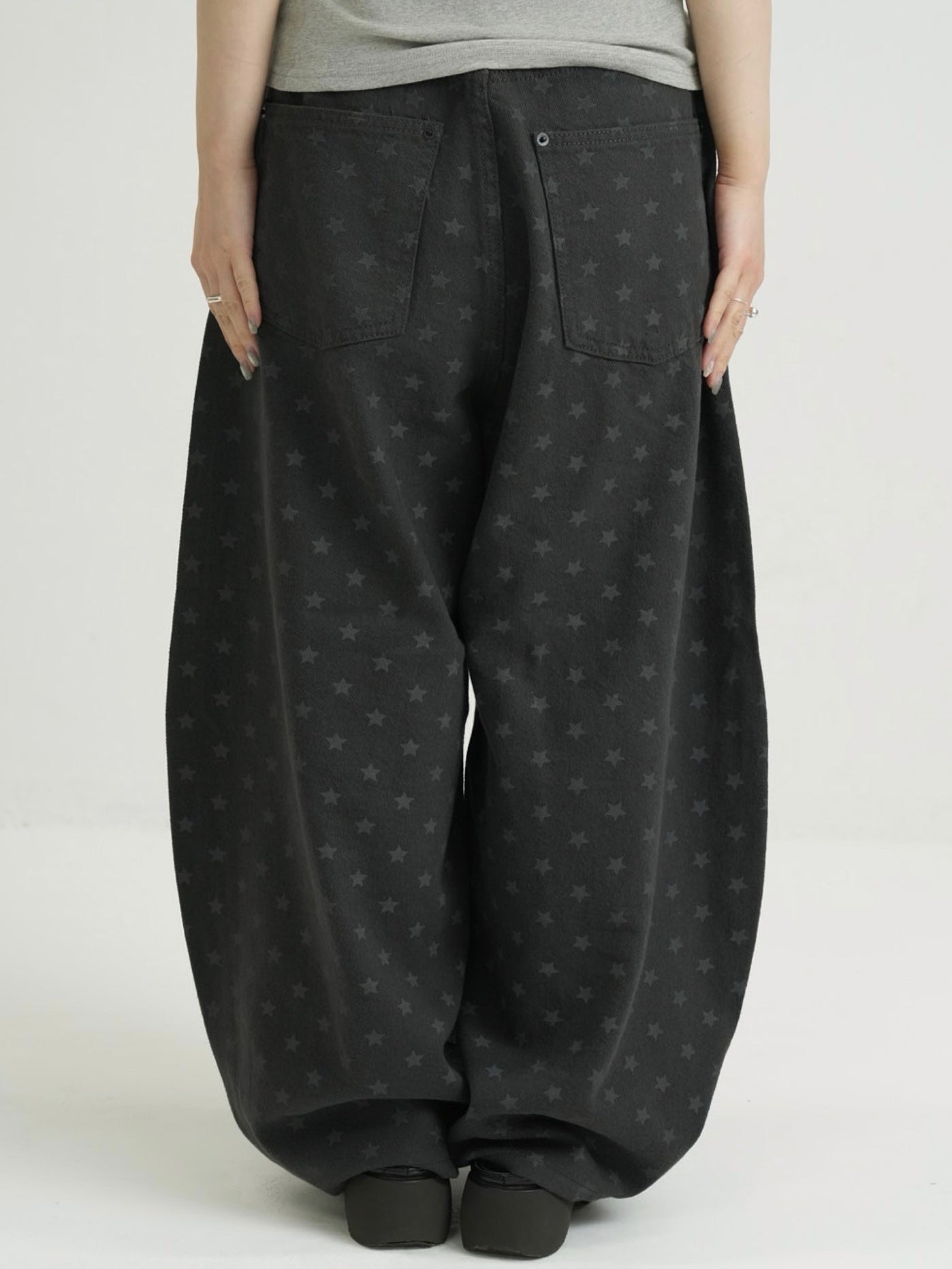 star dot balloon pants