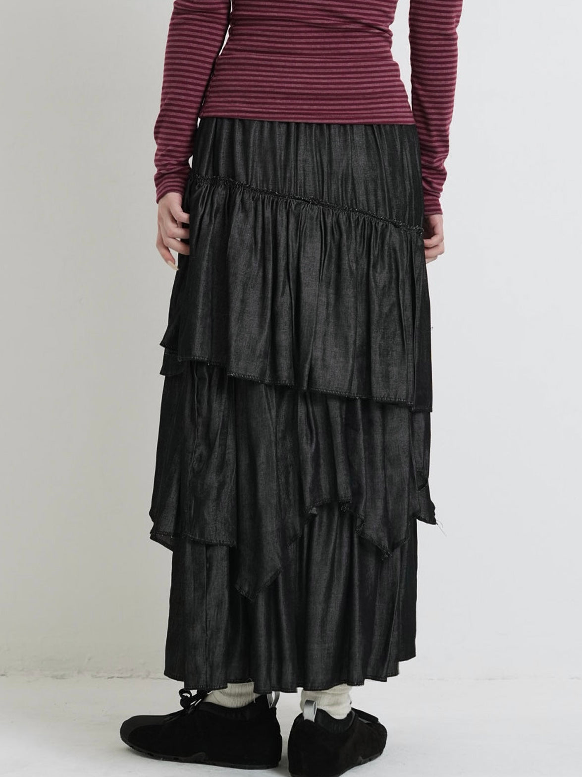volume denim tiered skirt
