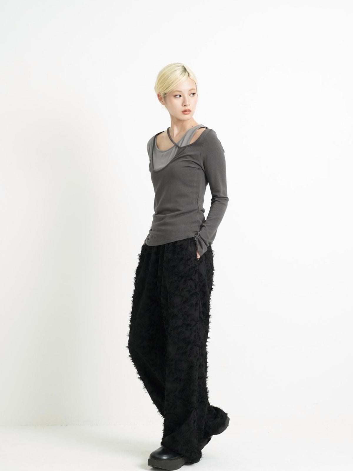 shaggy volume pants