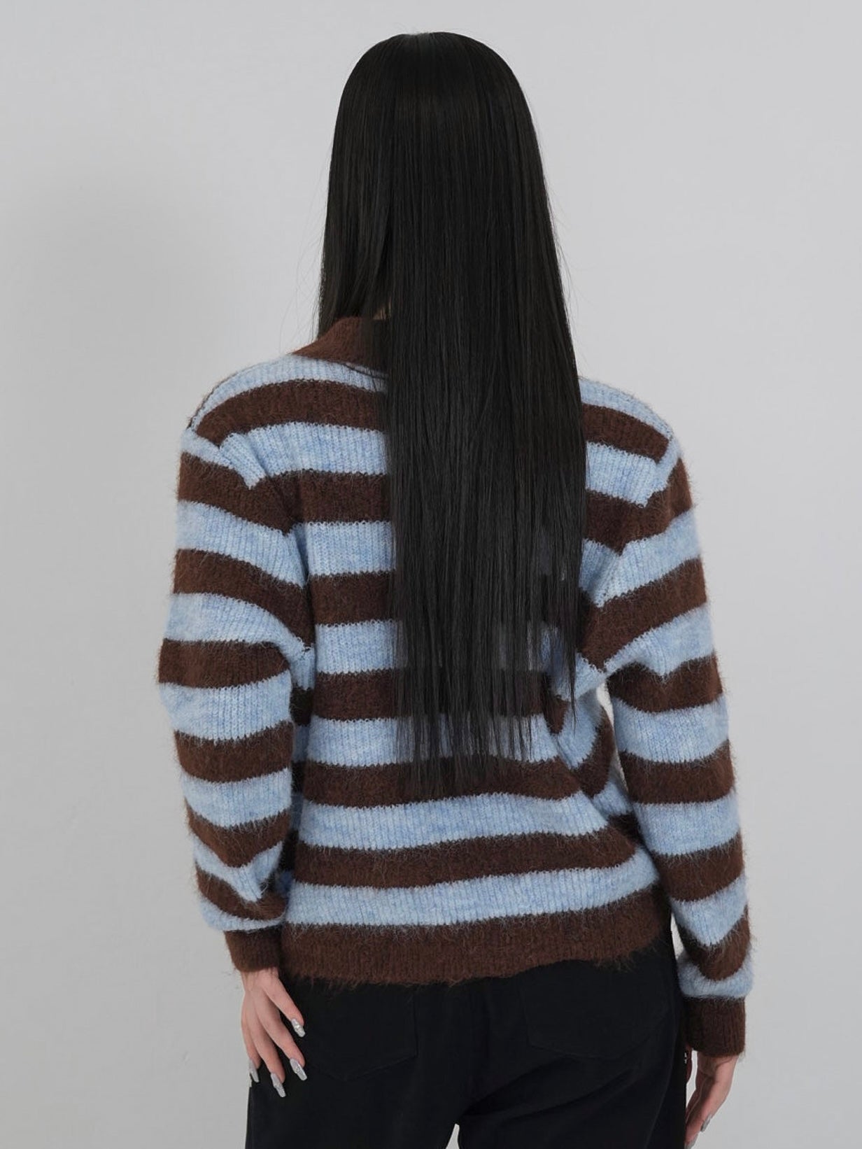 border color knit cardigan