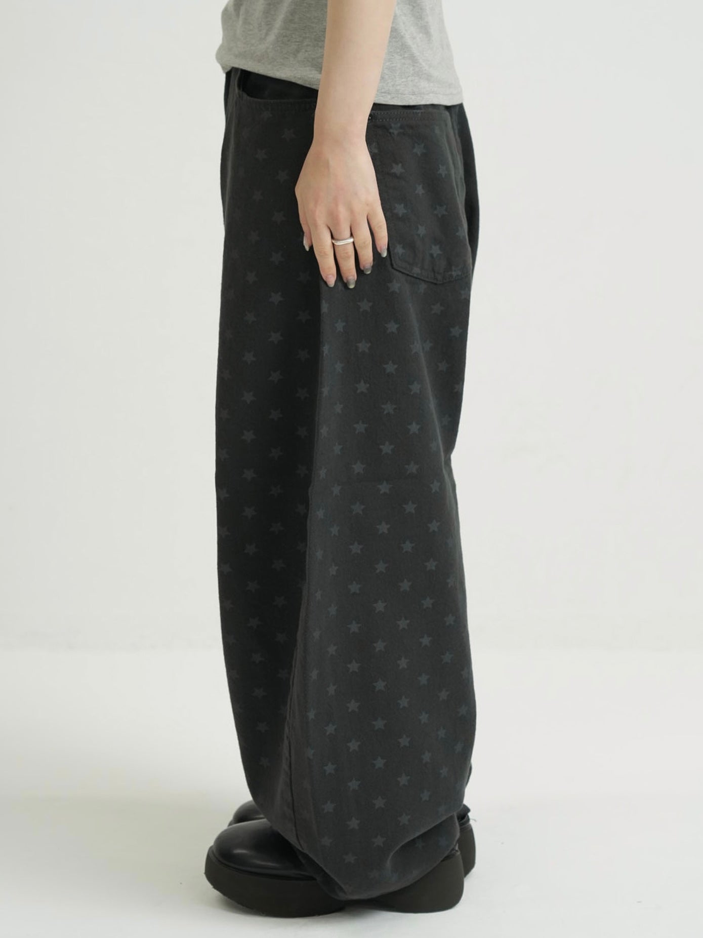 star dot balloon pants