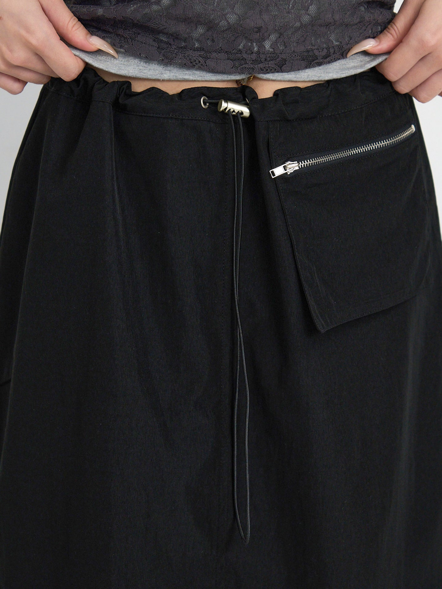 back slit long skirt