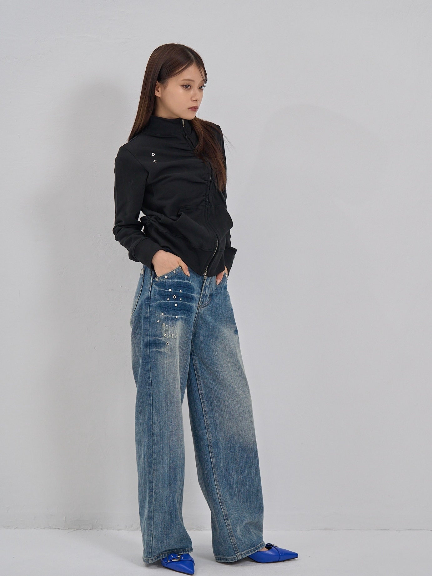 eyelet wave zip tops