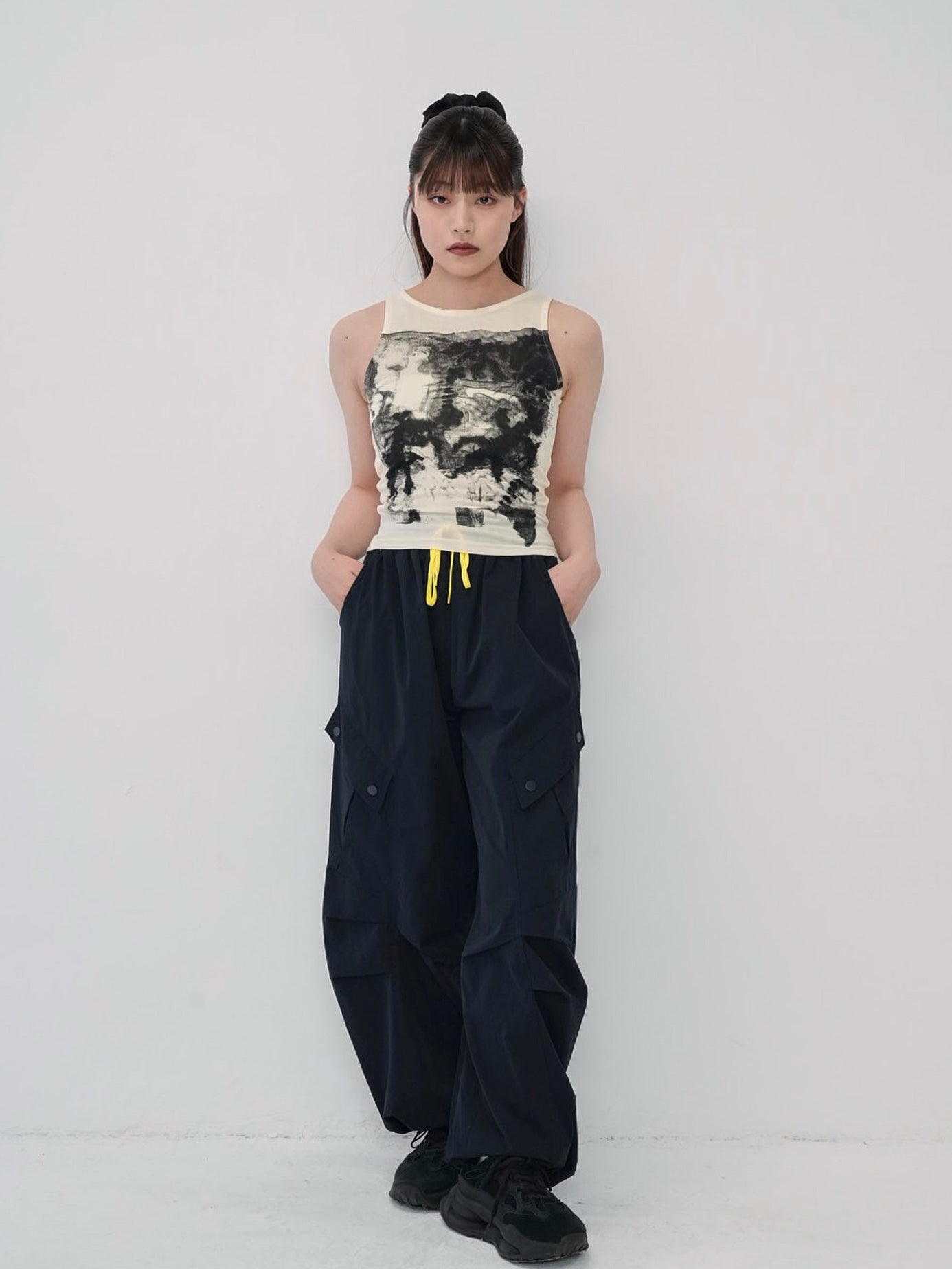 accent string pants