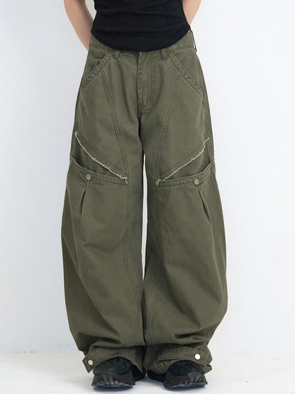 ‫low rise cargo pocket wide pants ‬