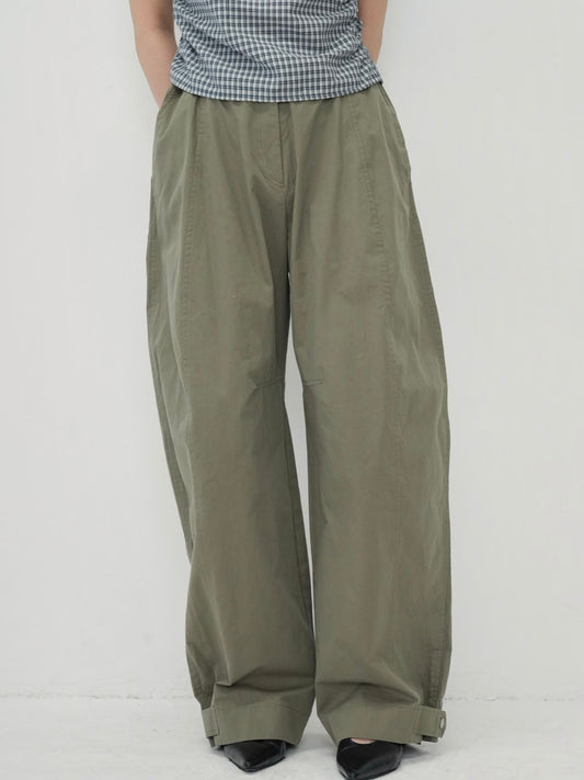 adjust button balloon pants