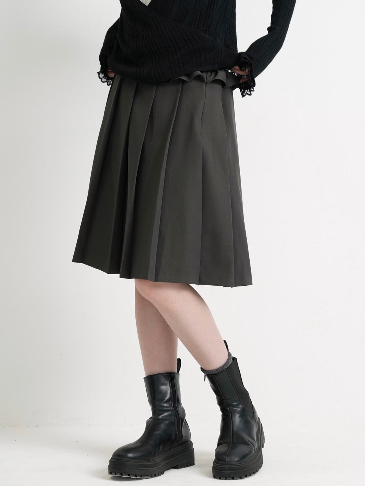 frill waist pleated skirt