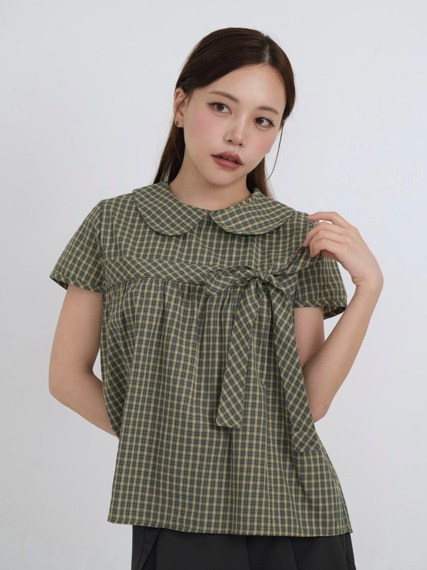 collar check blouse