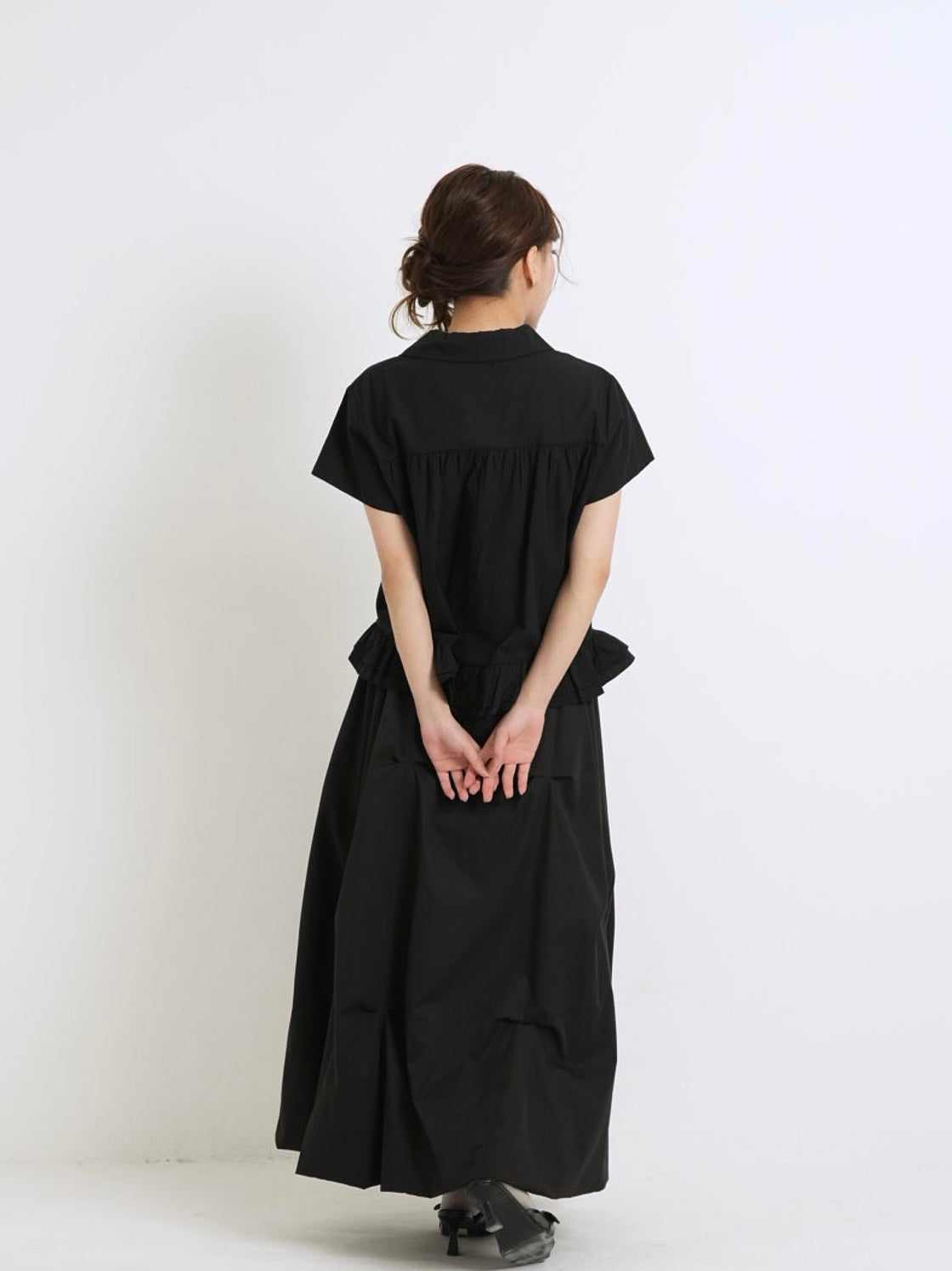 gather frill blouse