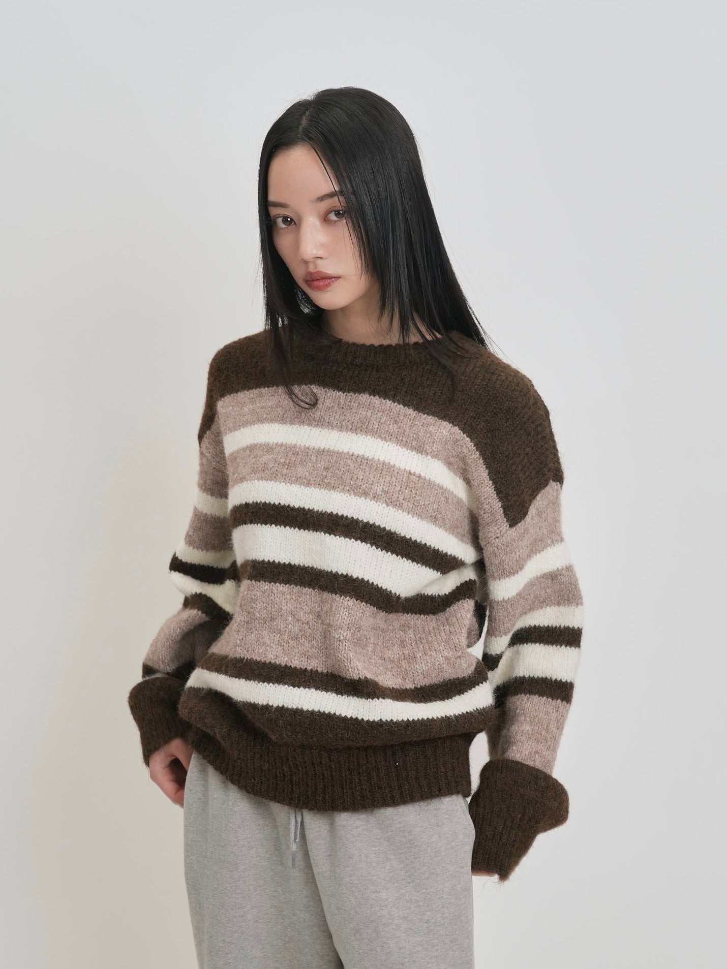 random boarder wool knit