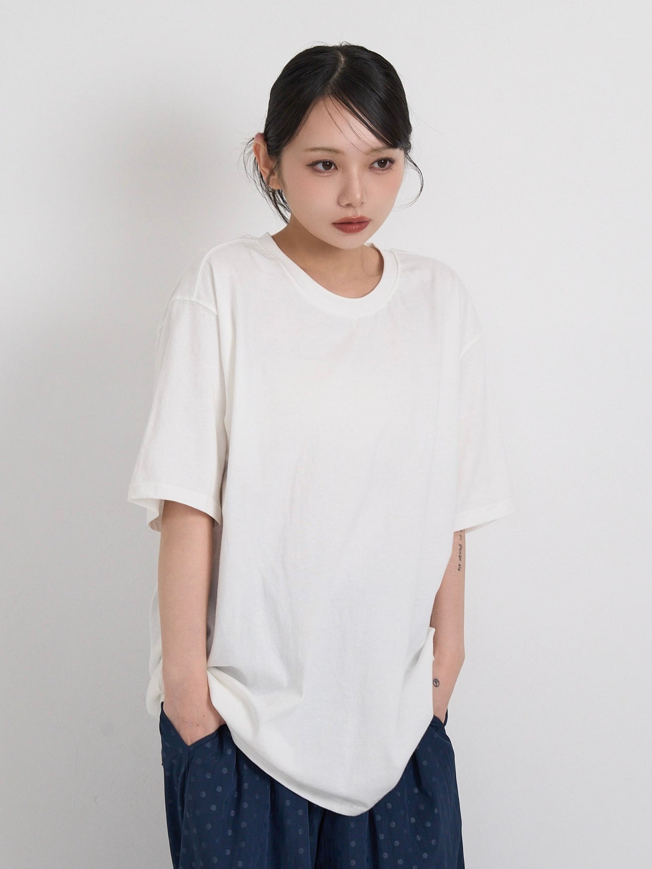 back eyelet line tops