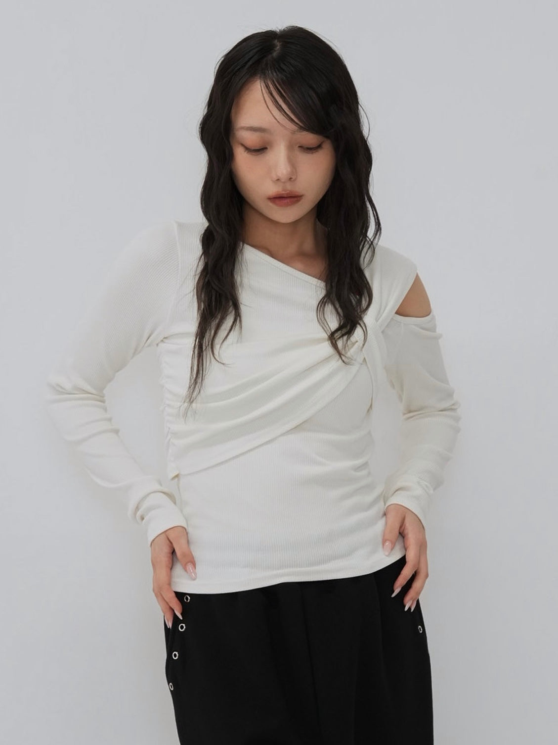 asymmetric shoulder tops