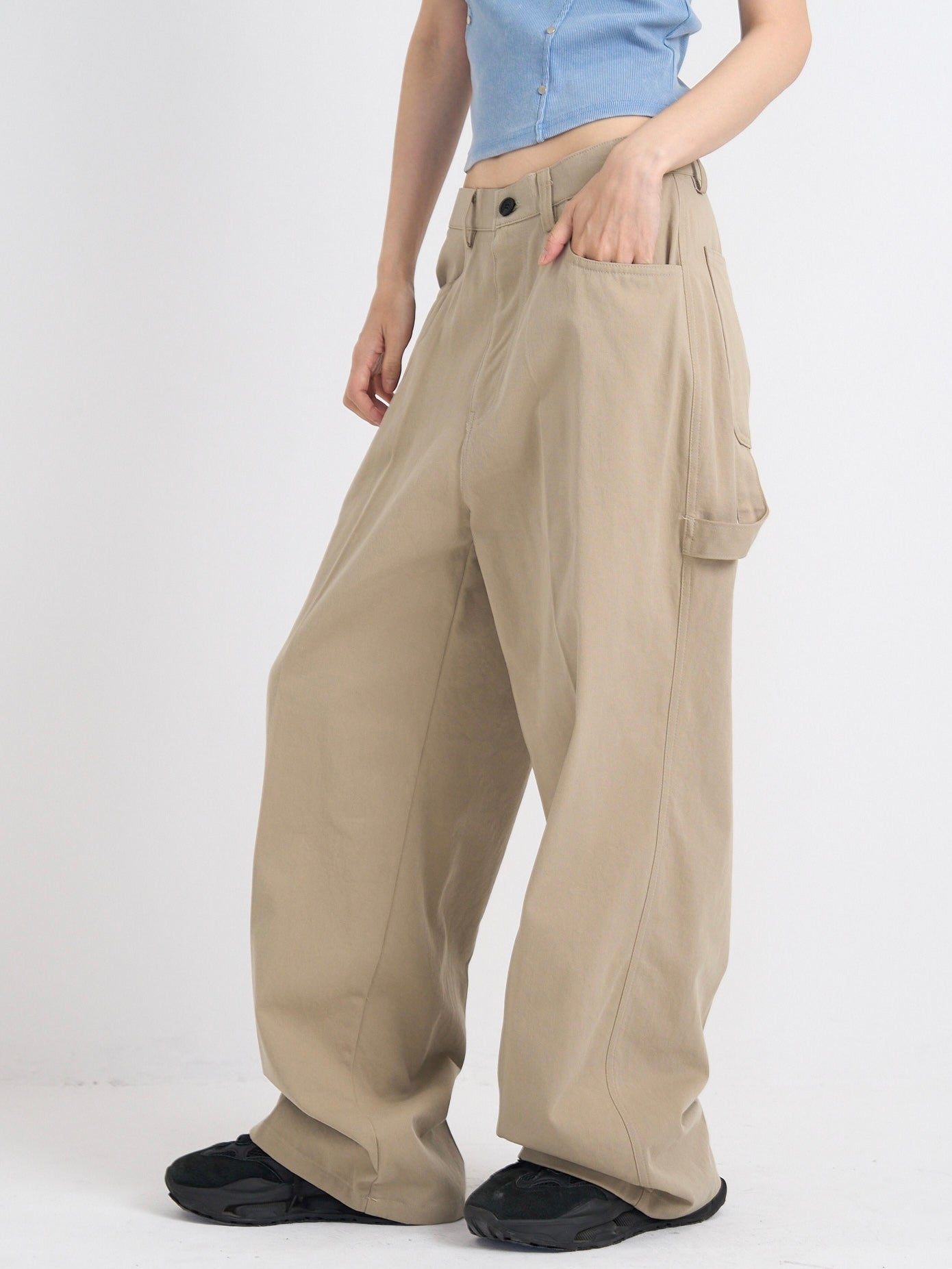 dot pocket pants