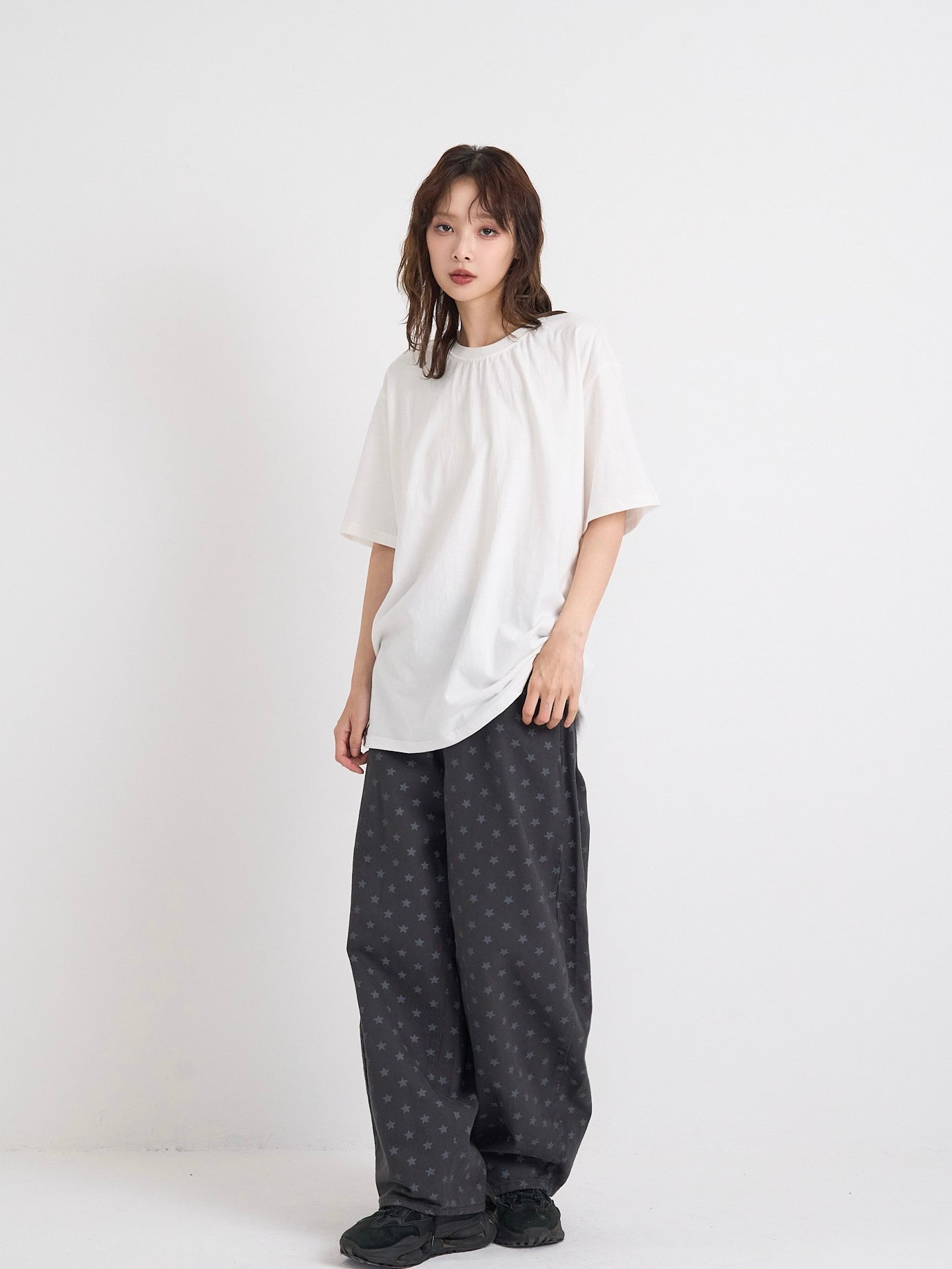 star dot balloon pants