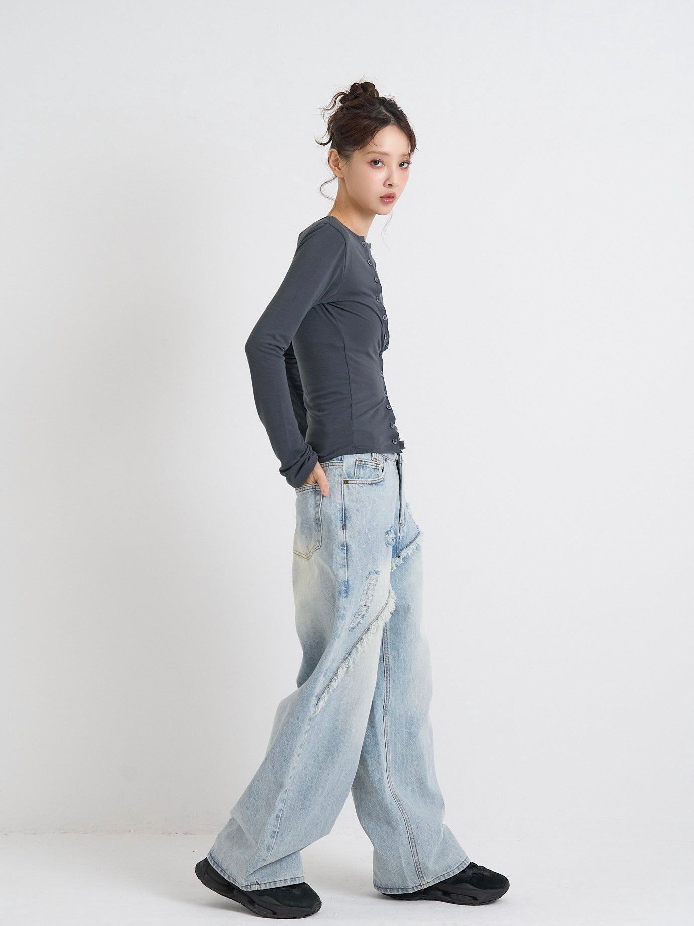 curved panel denim pants