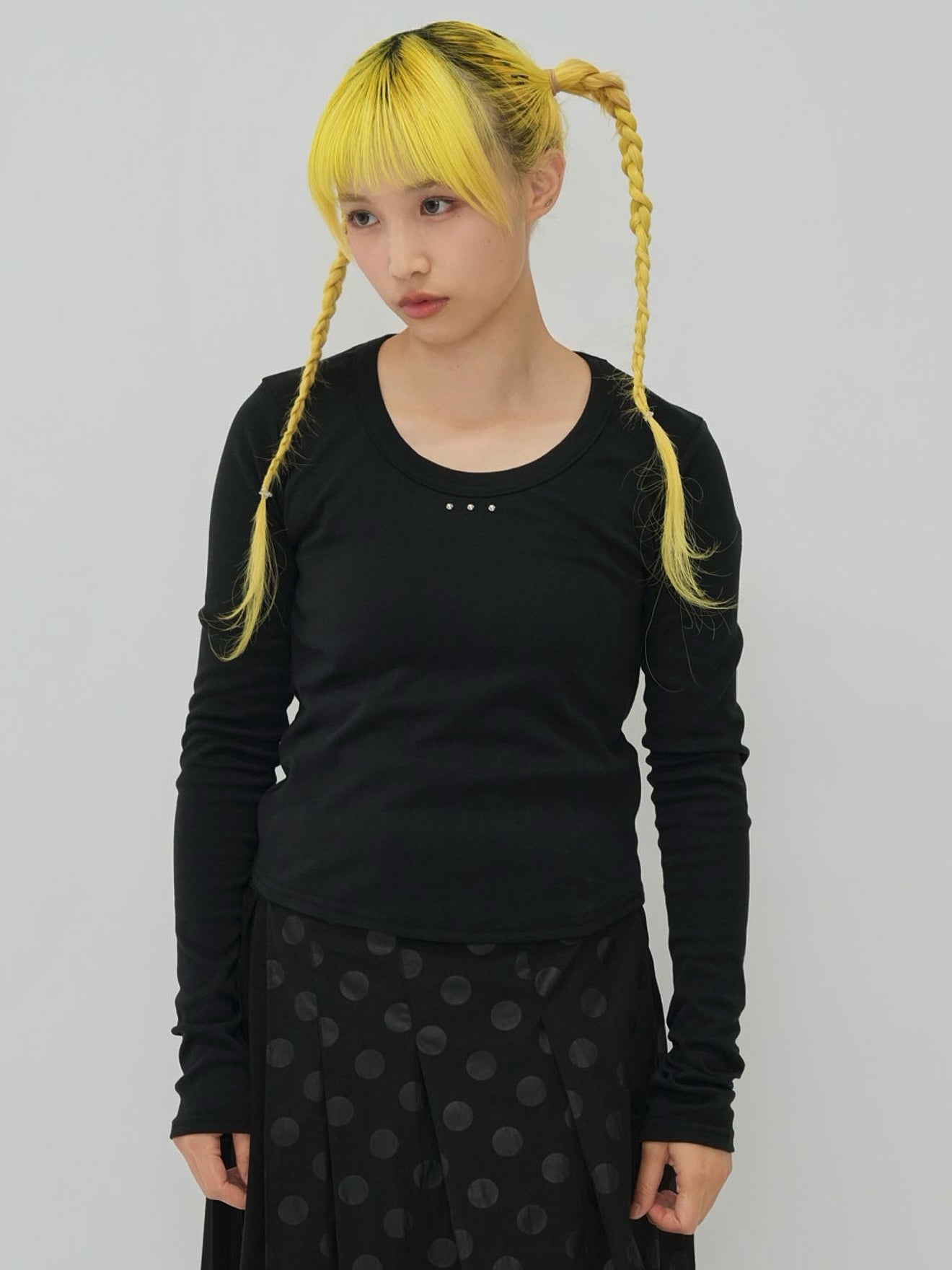 u neck stud tops