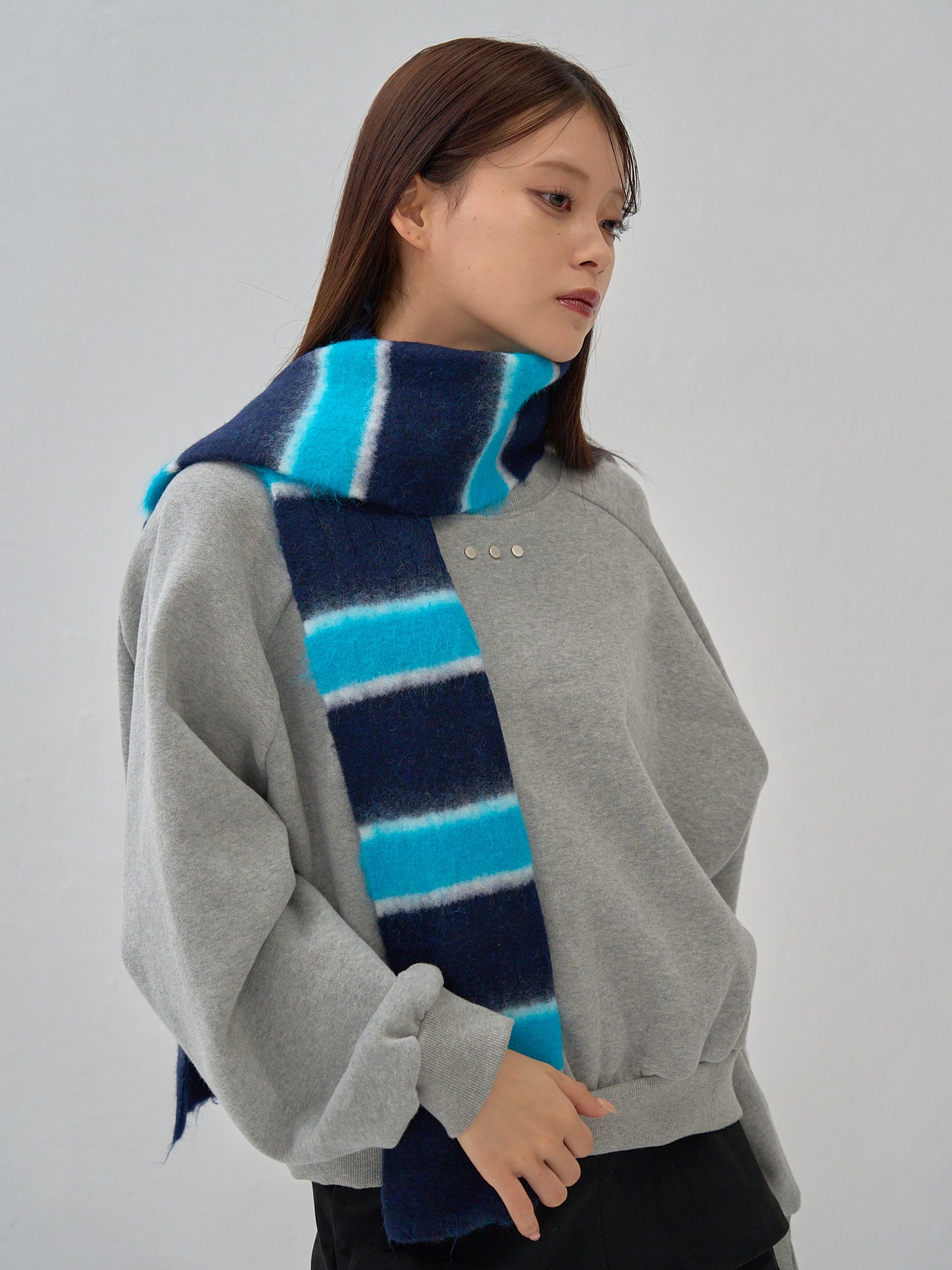 wool border muffler