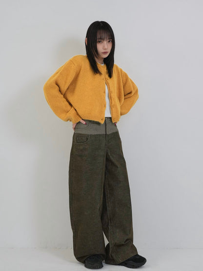 round neck cropped cardigan