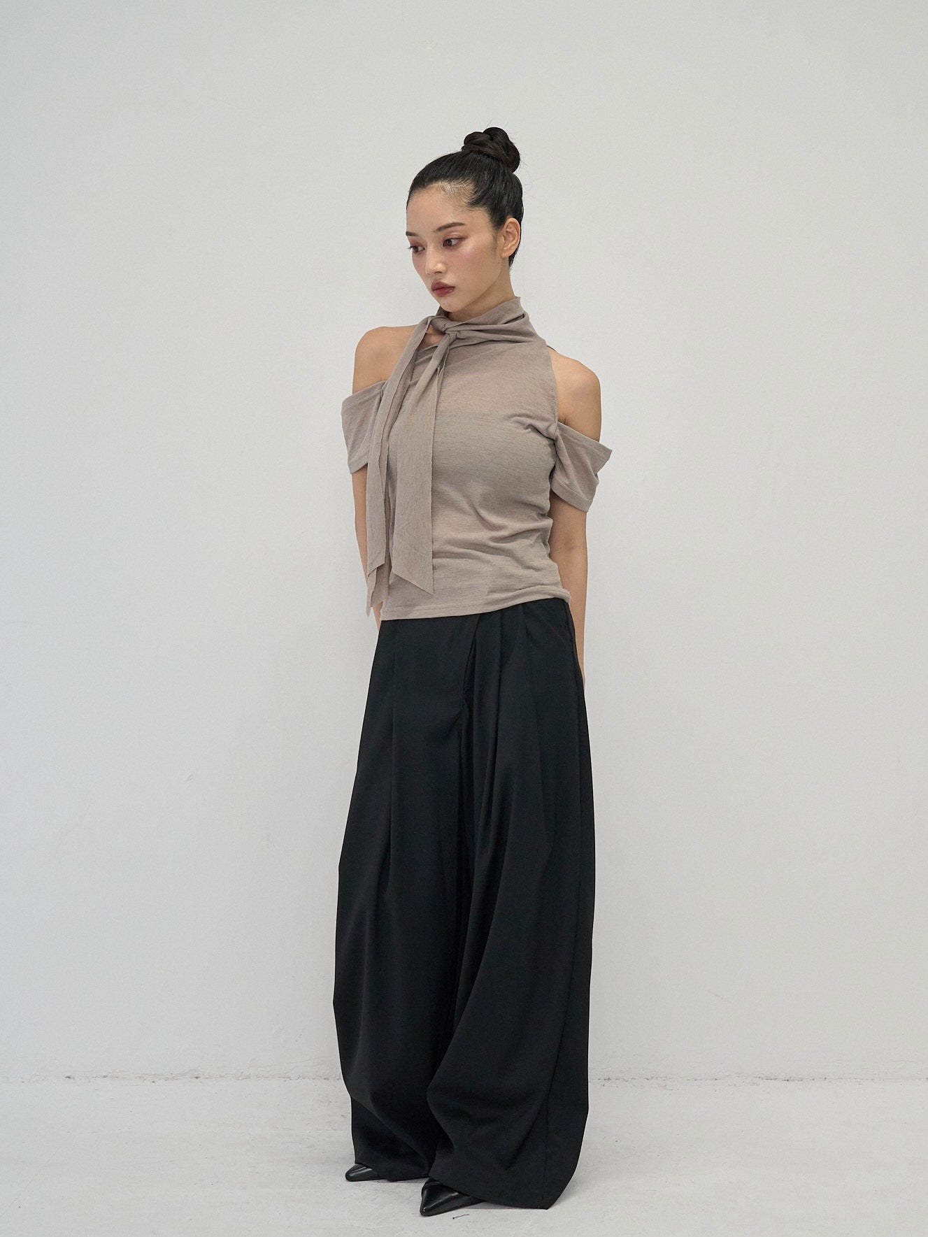 drape off shoulder tops