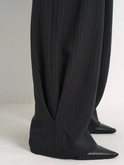 wide stripe tuck pants