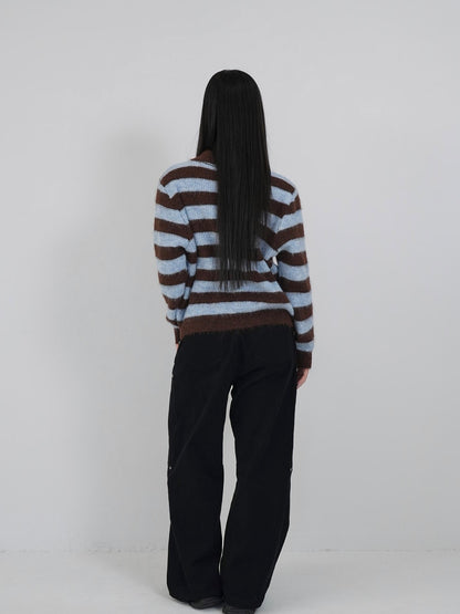 border color knit cardigan