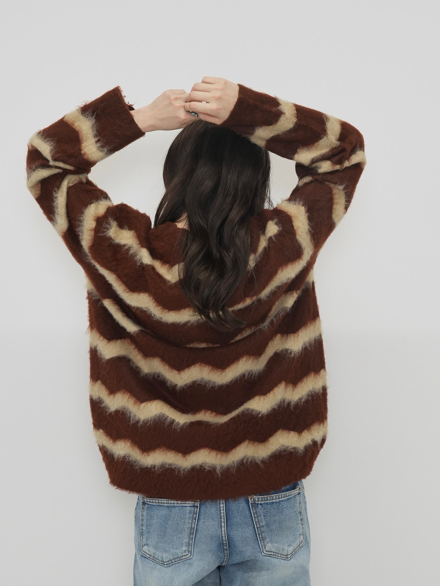 wave mohair knit