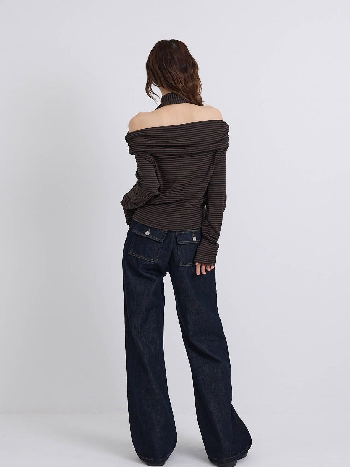 border offshoulder scarf tops