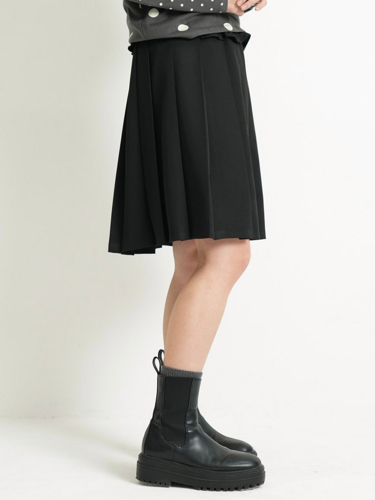 frill waist pleated skirt