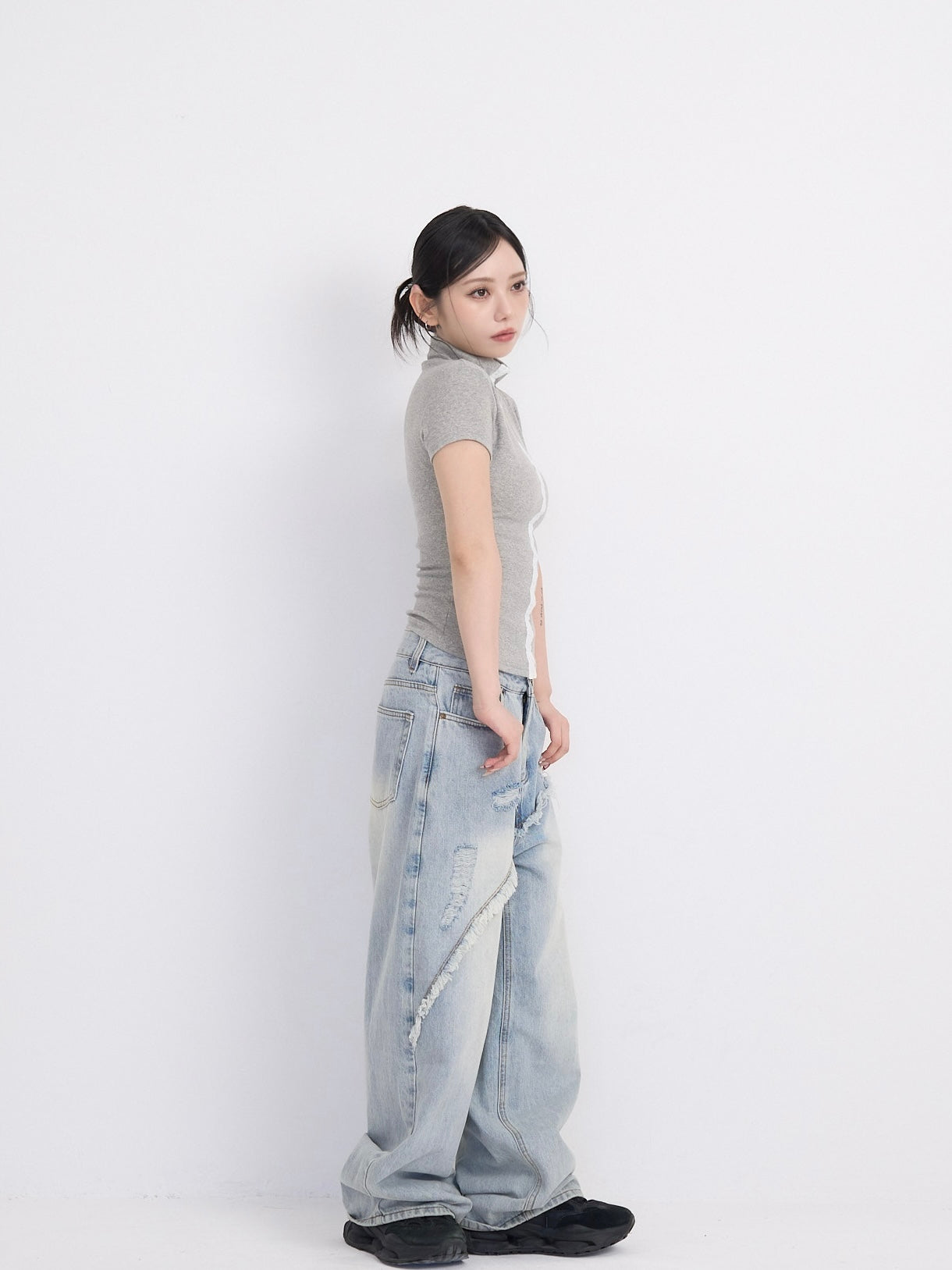 slim hook detail tops