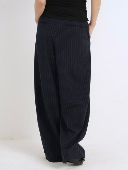 wide stripe tuck pants