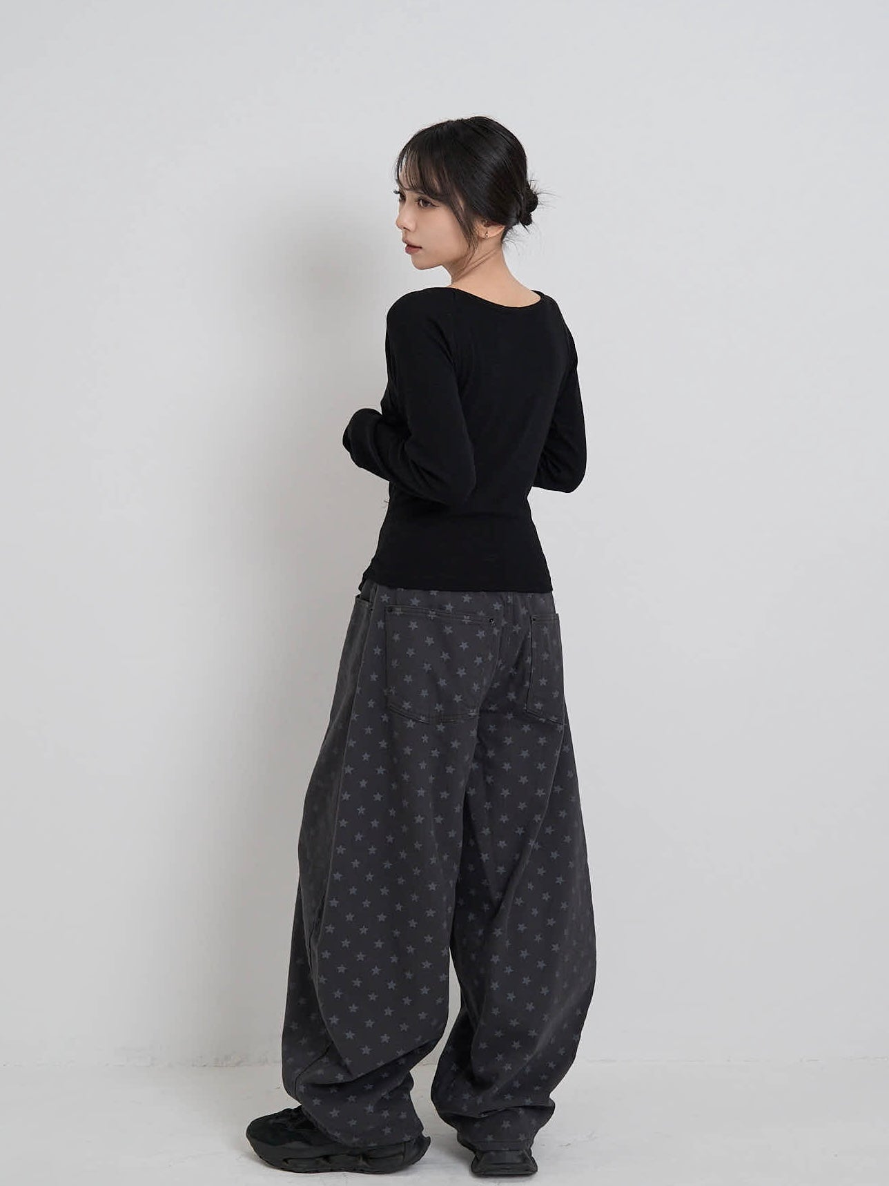 star dot balloon pants