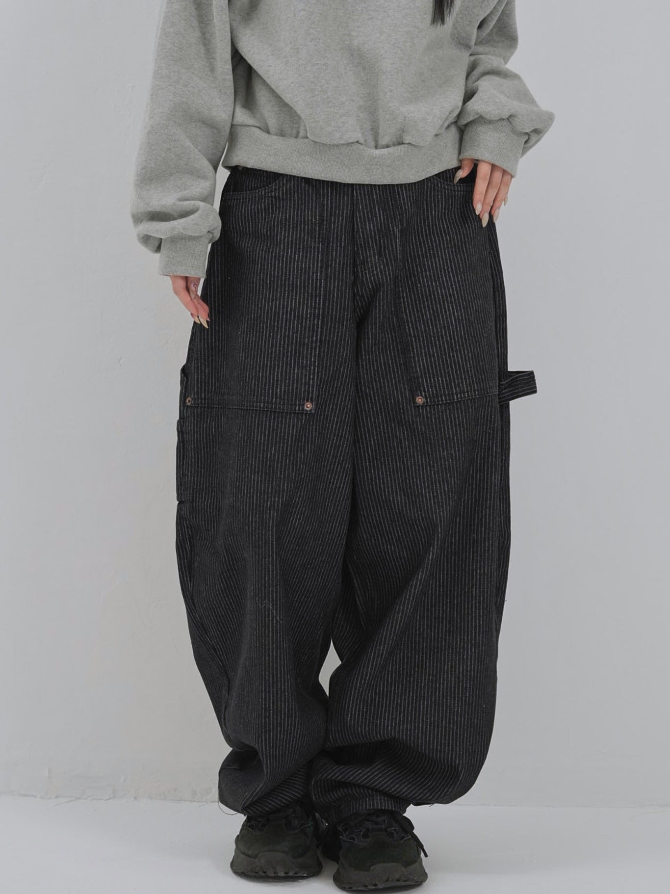 loose stripe wide pants