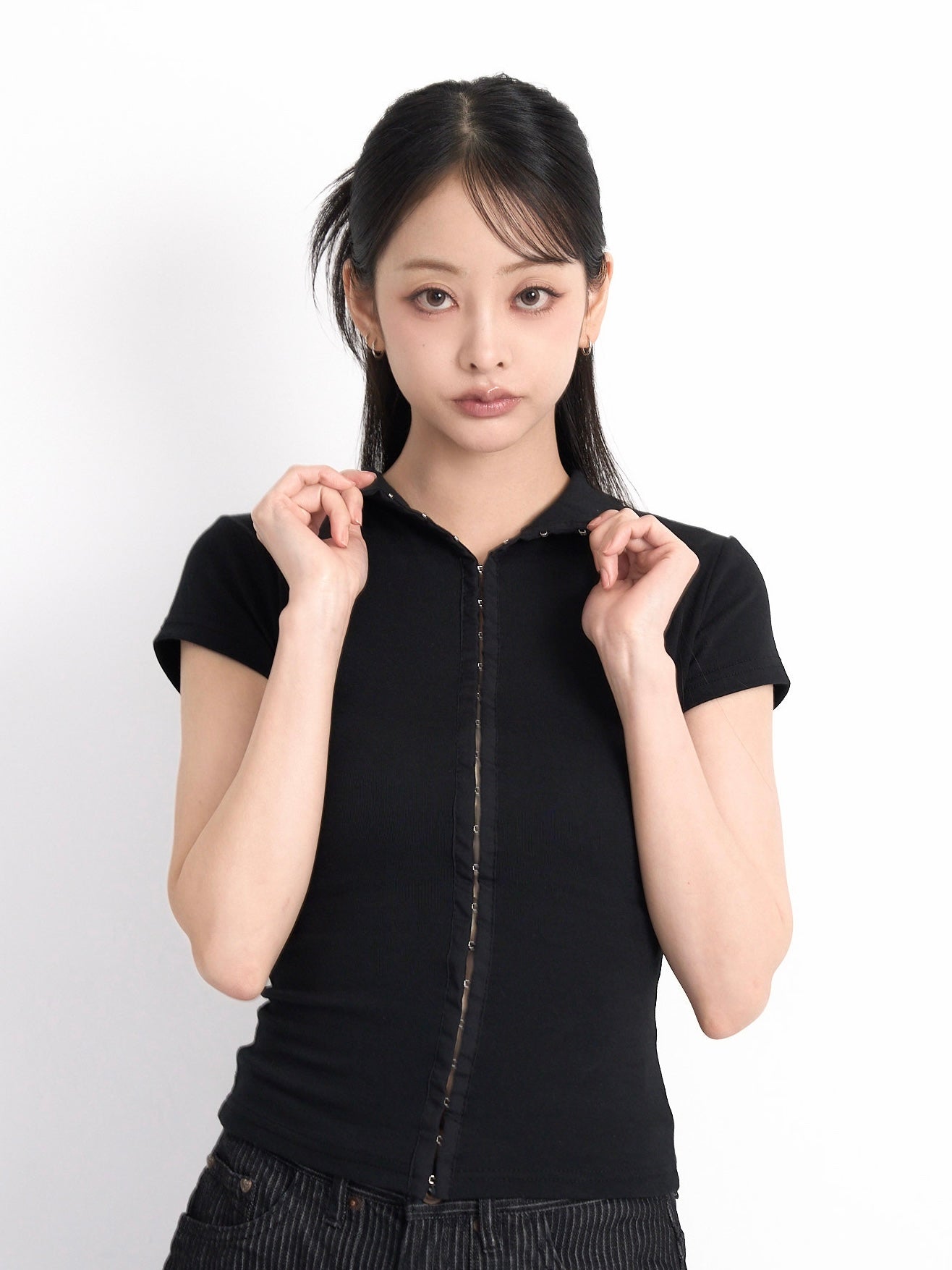 slim hook detail tops