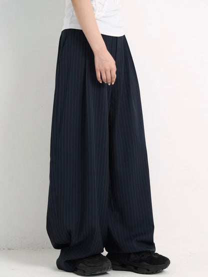 wide stripe tuck pants