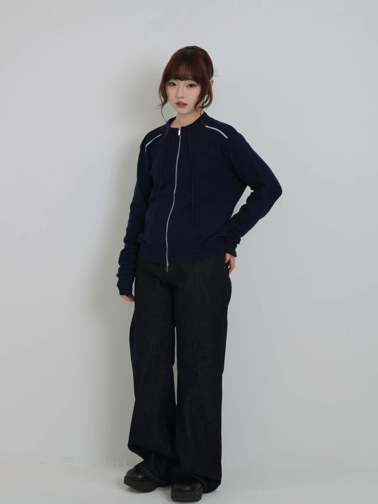 w zip line knit tops