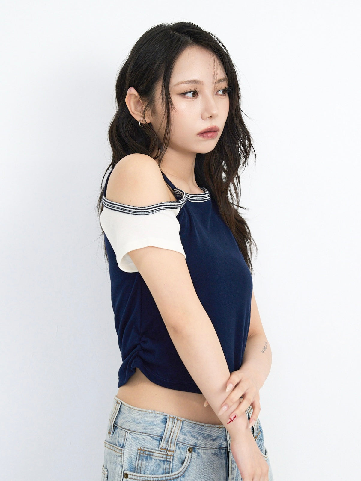 contrast one shoulder tops