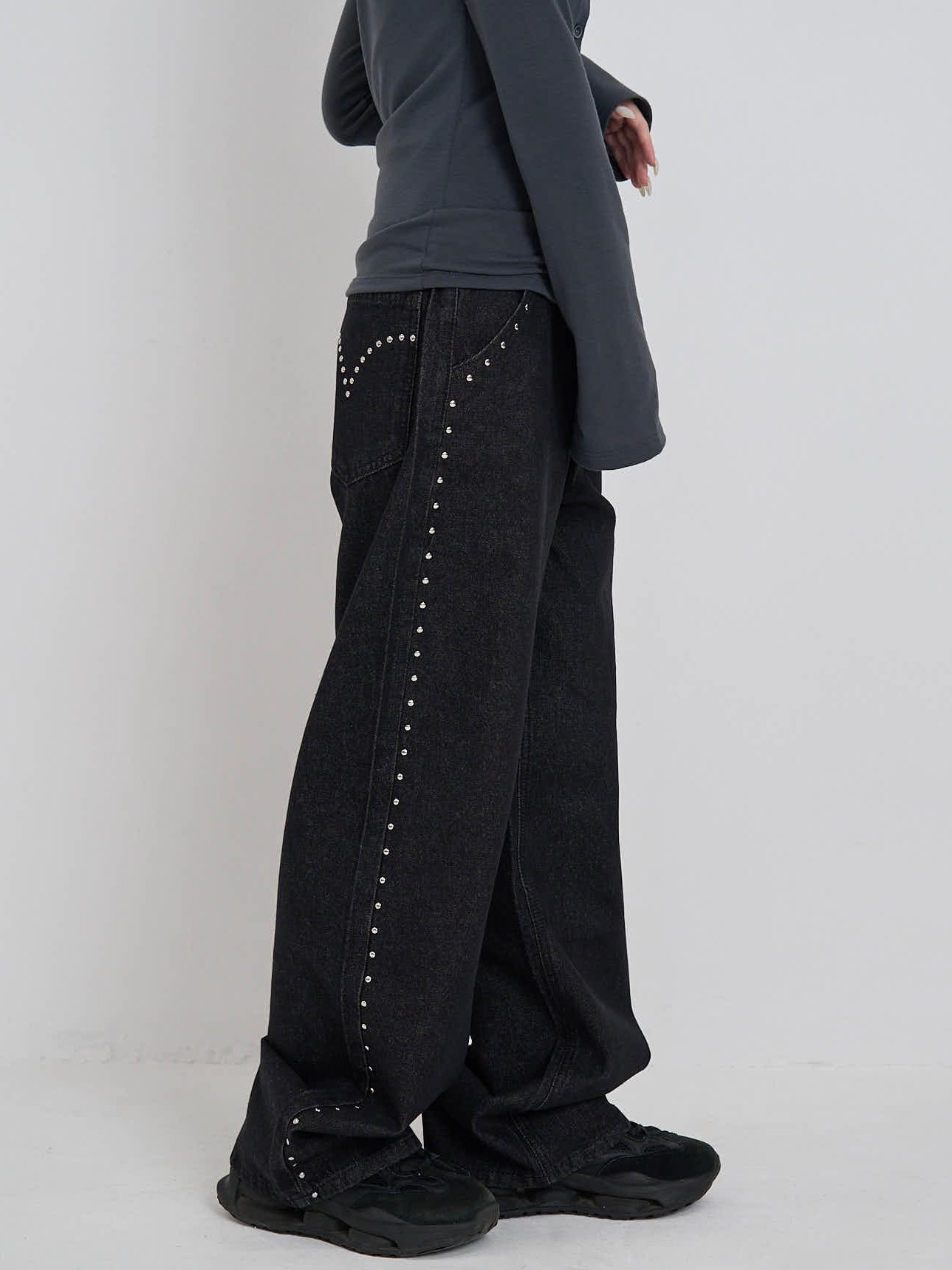 curve studs denim pants