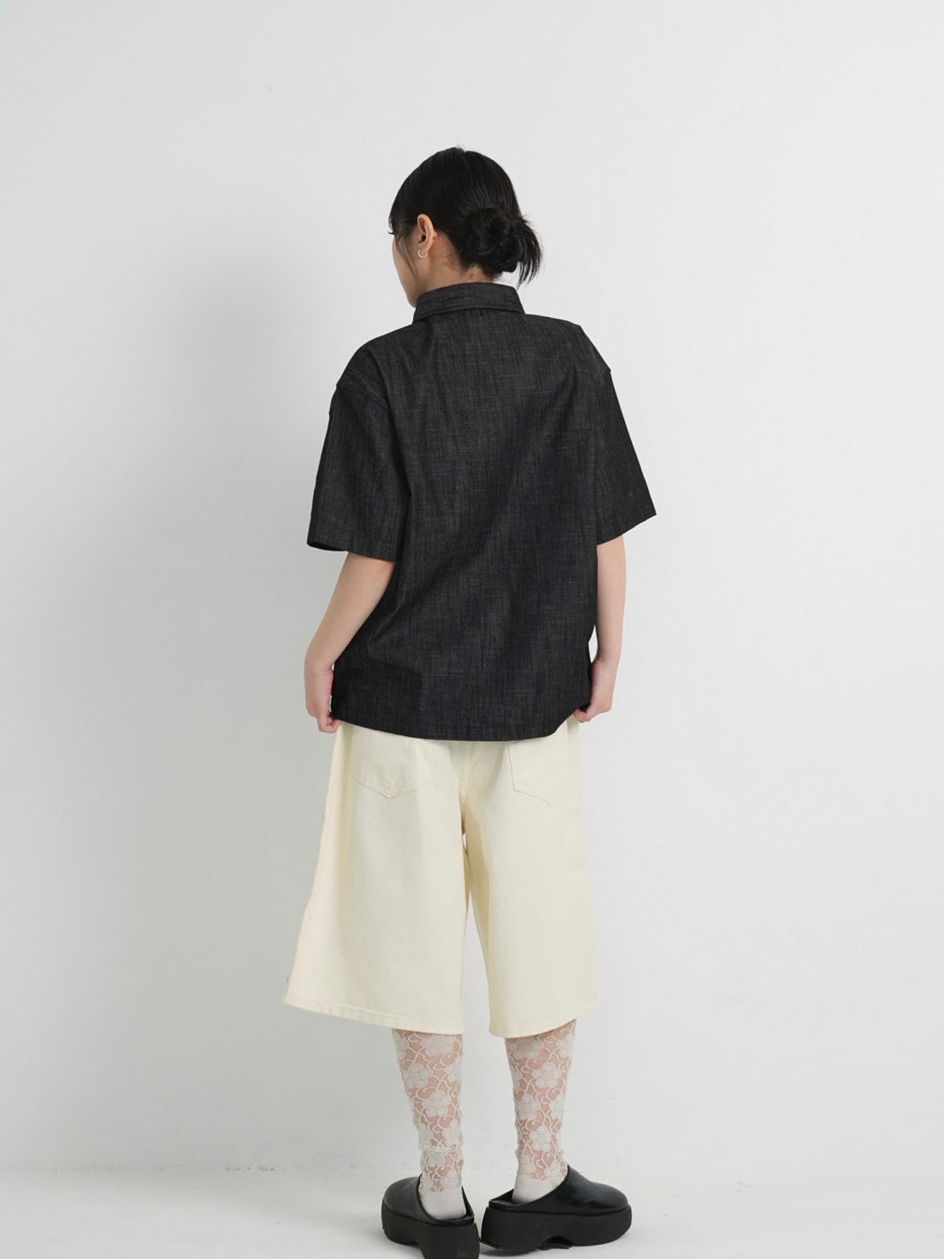 side stud bermuda pants
